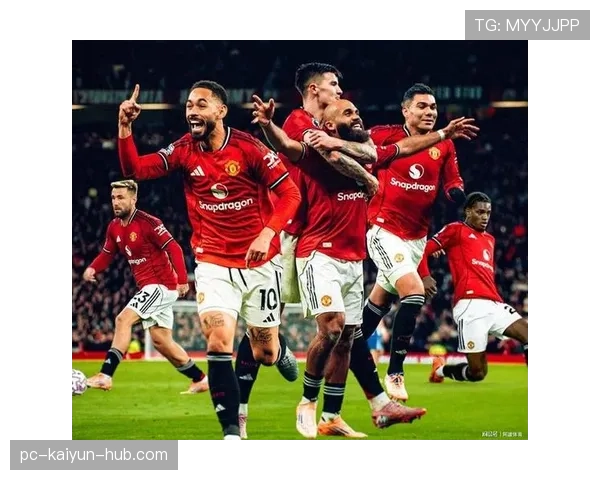 曼联高价引援频频失效，当前赛季中期表现受限，球队重建稳定性面临考验